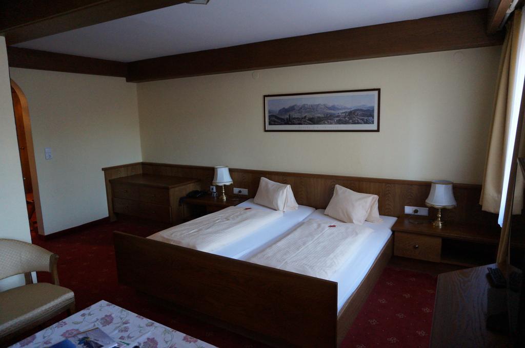 Hotel Happ İnnsbruck Oda fotoğraf